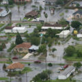 featured image Diluvio en Dallas: El récord de lluvias mortales paraliza la ciudad
