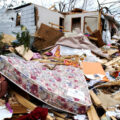 featured image Los tornados de Tennessee dejan al menos 6 muertos, decenas de heridos y más de 35.000 personas sin electricidad